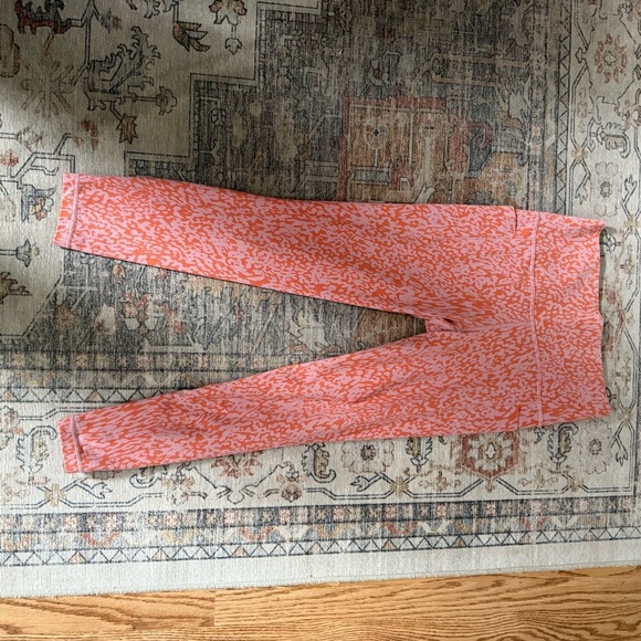 Athleta High-Waisted 7/8 Leggings Women’s Small Compression Yoga Pants - Picture 7 of 7